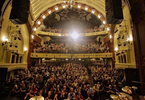 KING-CRIMSON-at-Moore-Theater-Seattle.jpg